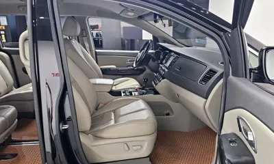 Kia Canival 2015, 161812 км, за 6837.27 USD - фото 10