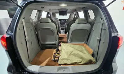 Kia Canival 2015, 161812 км, за 6837.27 USD - фото 20