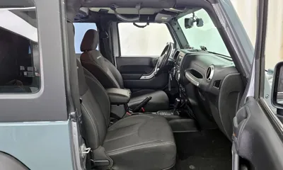 Jeep Wrangler 2014, 106902 км, за 10571.52 USD - фото 11