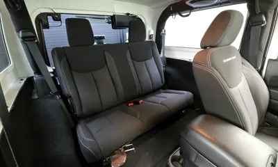 Jeep Wrangler 2014, 106902 км, за 10571.52 USD - фото 12
