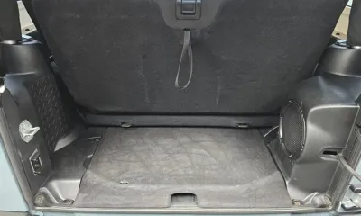 Jeep Wrangler 2014, 106902 км, за 10571.52 USD - фото 20