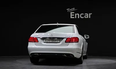 Mercedes-Benz E-Class 2016, 119413 км, за 8131.68 USD