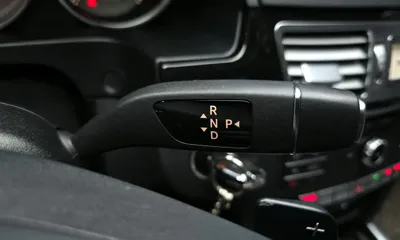 Mercedes-Benz E-Class 2016, 119413 км, за 8125.85 USD - фото 9