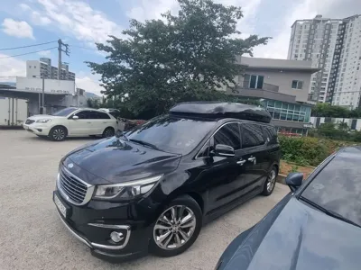 Kia Canival · 2018 год