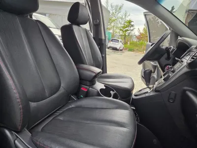 Kia Carens 2012, 90230 км, за 3216.49 USD - фото 17