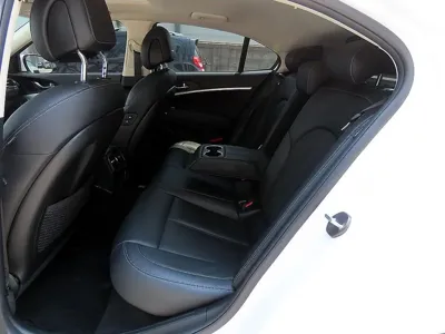 Genesis G70 2023, 52193 км, за 20808.72 USD - фото 6