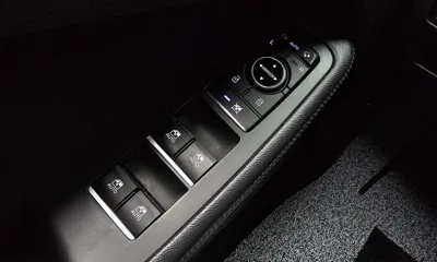 Genesis G80 2017, 123746 км, за 9470.19 USD - фото 16