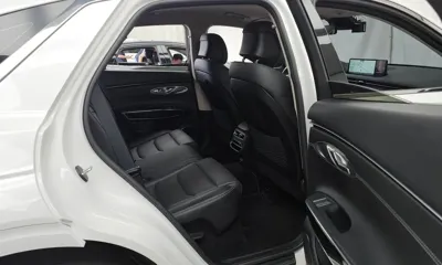 Genesis GV70 2023, 79214 км, за 20999.08 USD - фото 12