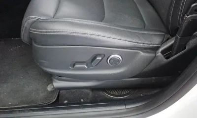 Genesis GV70 2023, 79214 км, за 20999.08 USD - фото 31
