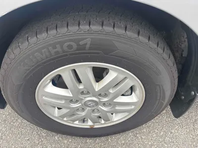 Hyundai Starex 2018, 46439 км, за 10856.14 USD