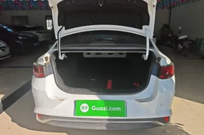 Geely Auto Emgrand L HiP 2022, 136100 км, за 7808 USD