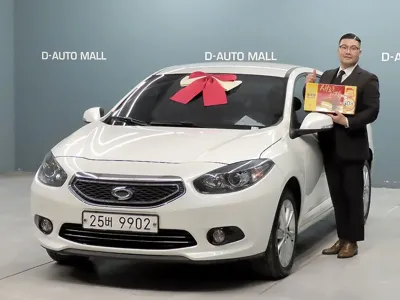 Renault-KoreaSamsung SM3 · 2014 год