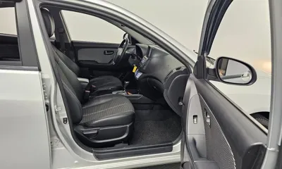 Hyundai Avante 2010, 61324 км, за 2313.59 USD - фото 10