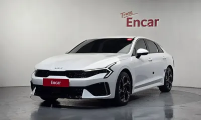 Kia K5 · 2026 год