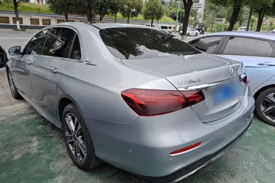Mercedes-Benz E-Class 2022, 65400 км, за 35640 USD - фото 6