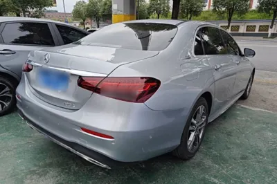 Mercedes-Benz E-Class 2022, 65400 км, за 35640 USD - фото 8