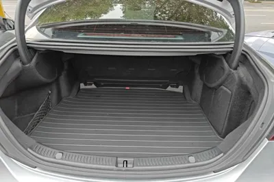 Mercedes-Benz E-Class 2022, 65400 км, за 35640 USD - фото 24