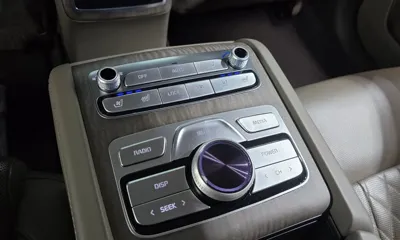 Kia K9