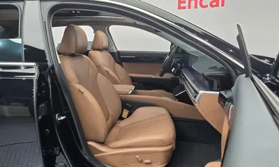 Hyundai Grandeur 2023, 50584 км, за 17716.95 USD - фото 11
