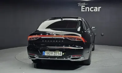 Hyundai Grandeur 2023, 67691 км, за 16657.86 USD