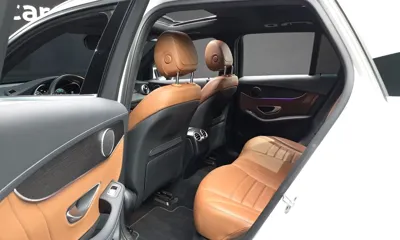 Mercedes-Benz GLC-Class 2022, 33137 км, за 32429.12 USD - фото 12