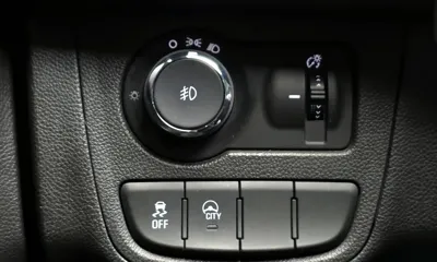 ChevroletGMDaewoo Spark 2016, 61144 км, за 3249.33 USD - фото 18