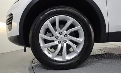 Land Rover Discovery Sport 2018, 108038 км, за 6505.34 USD