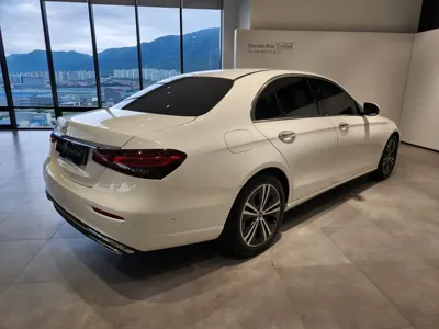 Mercedes-Benz E-Class 2021, 34740 км, за 23419.22 USD