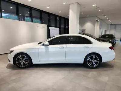 Mercedes-Benz E-Class 2021, 34740 км, за 23419.22 USD - фото 8