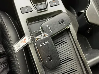 Kia EV6 2023, 19403 км, за 5776.74 USD - фото 9