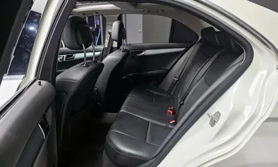 Mercedes-Benz C-Class 2010, 97873 км, за 3633.96 USD - фото 12