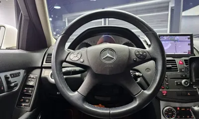 Mercedes-Benz C-Class 2010, 97873 км, за 3633.96 USD - фото 13
