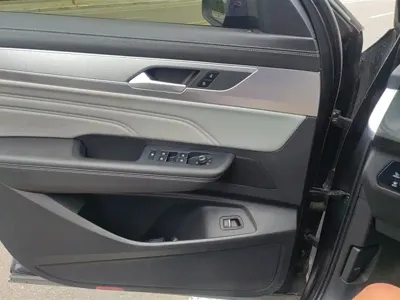 Volkswagen Tavendor 2023, 23600 км, за 22659.95 USD - фото 7