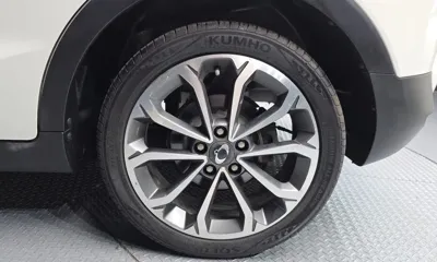 KG_Mobility_Ssangyong TIBOLI 2018, 73751 км, за 6498.62 USD - фото 21