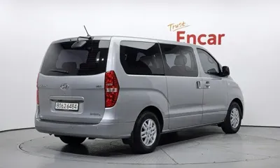 Hyundai Starex 2016, 161007 км, за 5534.93 USD