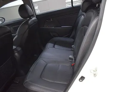 Kia Sportage 2011, 164048 км, за 3610.35 USD - фото 8