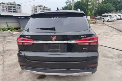 Roewe RX5 2016, 81600 км, за 4986 USD