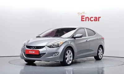 Hyundai Avante · 2012 год