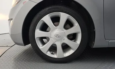 Hyundai Avante 2012, 130455 км, за 2539.56 USD