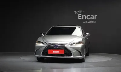 Lexus ES 2021, 75974 км, за 22646.71 USD