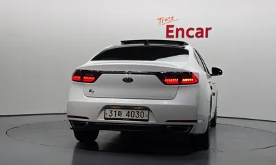 Kia K7 2017, 116766 км, за 7469.28 USD