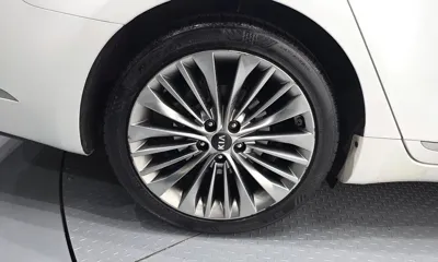 Kia K7 2017, 116766 км, за 7469.28 USD