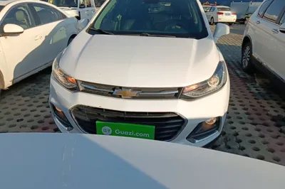 Chevrolet Trax 2018, 104800 км, за 6903 USD