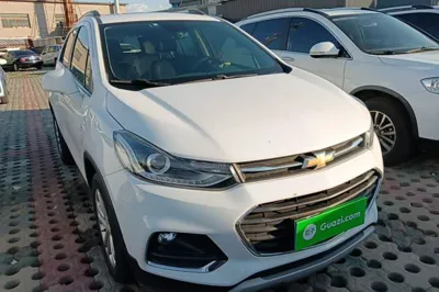 Chevrolet Trax 2018, 104800 км, за 6903 USD