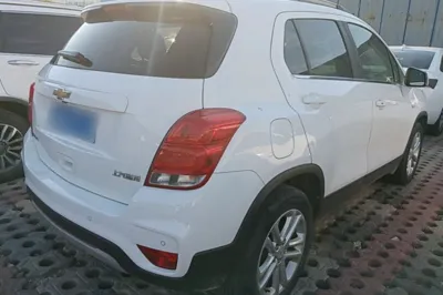 Chevrolet Trax 2018, 104800 км, за 6903 USD - фото 6