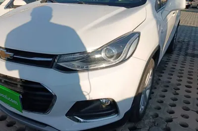 Chevrolet Trax 2018, 104800 км, за 6903 USD - фото 8