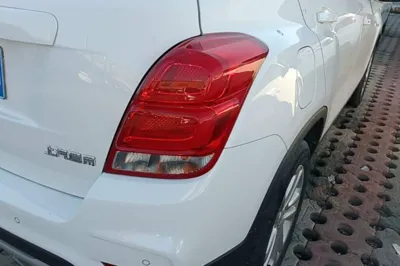 Chevrolet Trax 2018, 104800 км, за 6903 USD - фото 9