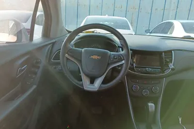 Chevrolet Trax 2018, 104800 км, за 6903 USD - фото 13