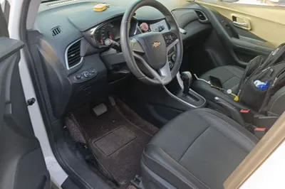 Chevrolet Trax 2018, 104800 км, за 6903 USD - фото 17
