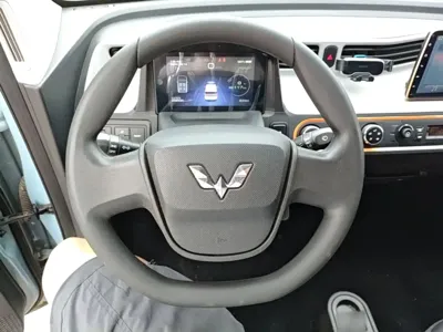 Wuling MINIEV 2021, 29600 км, за 2413.14 USD - фото 11